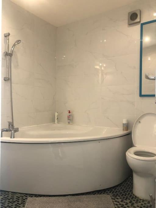 Studio Cosy En Plein Centre-Ville Канни Екстер'єр фото
